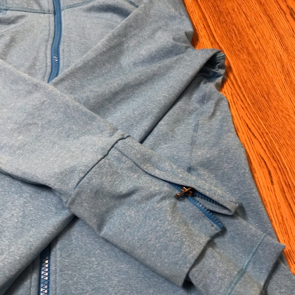 Under armor - Picture 3 of 5